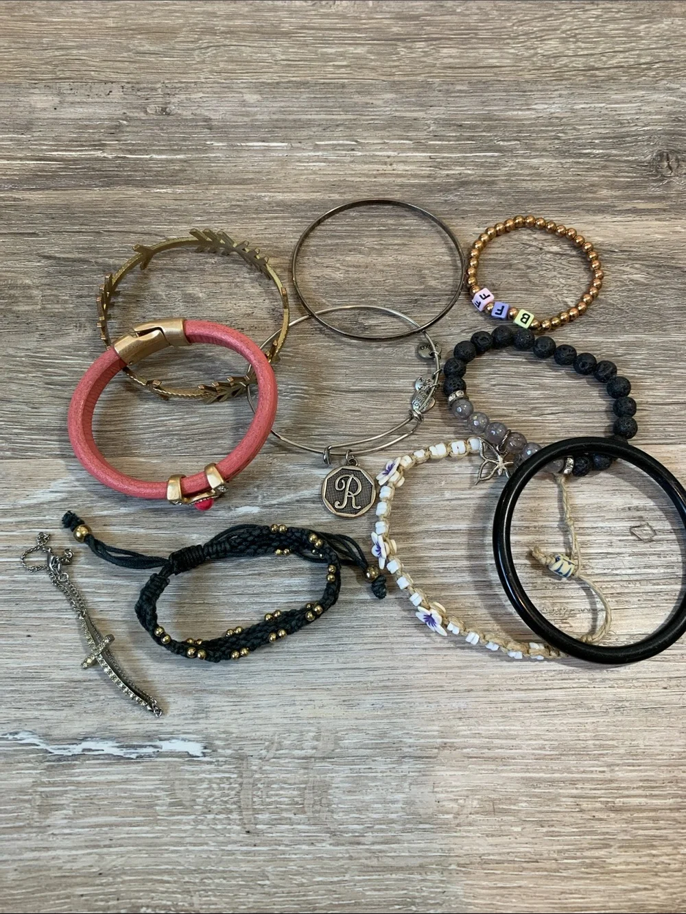 10pc Mixed Women’s Bracelet Stack in Black, Pink, Gold, White